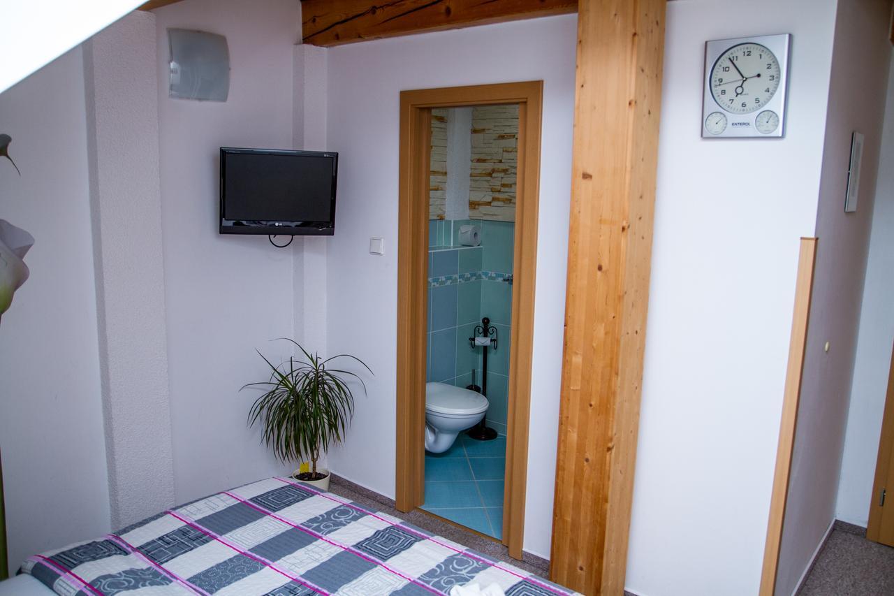 Pension Art Lazne Bohdanec Exterior photo